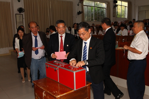 D:\Backup\桌面\新闻\1225yl6809永利官网召开党员大会\7选举新一届党总支委员和纪检小组委员（发文稿）.jpg